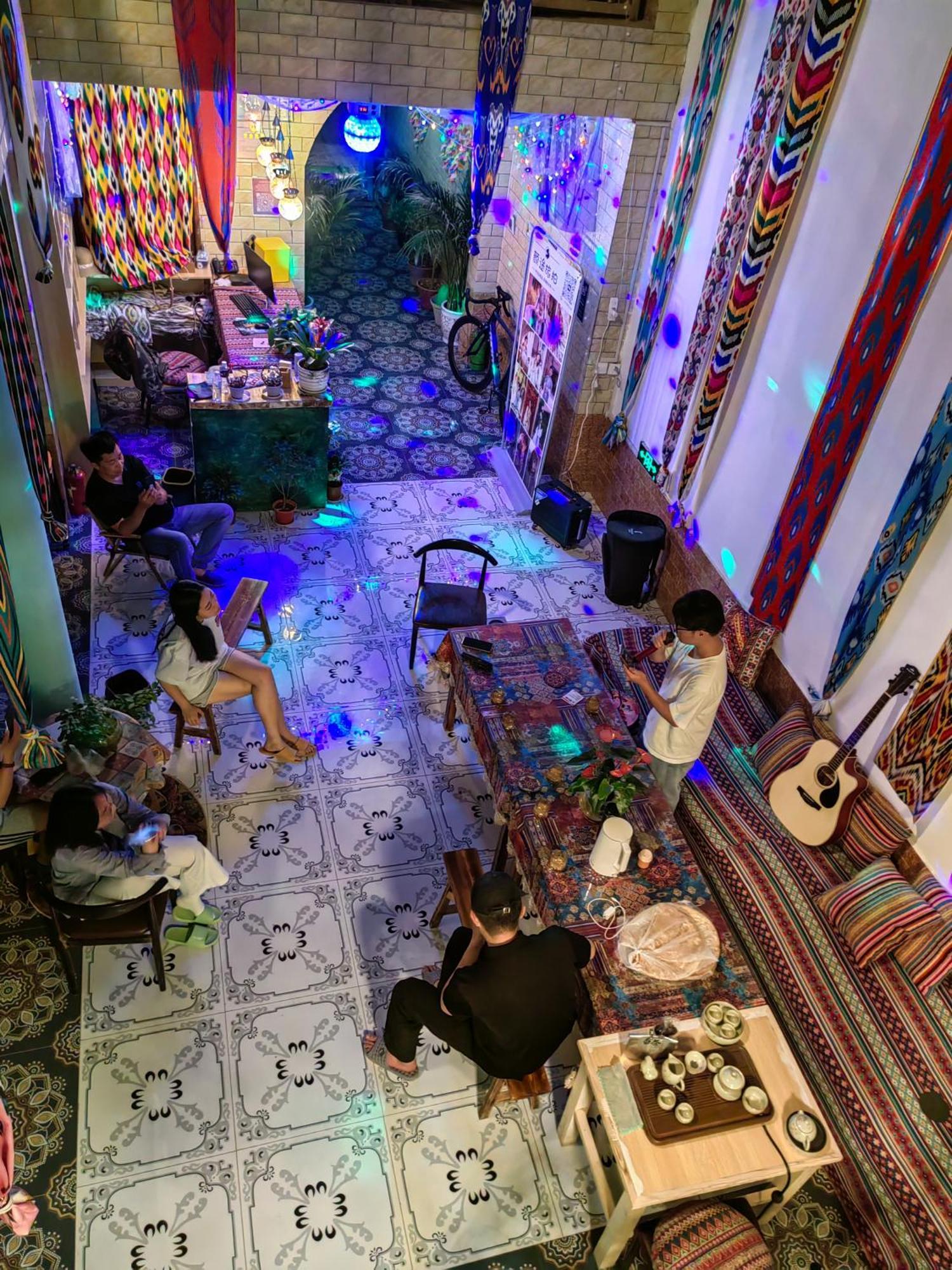 喀什市故人归青年旅店 エクステリア 写真
